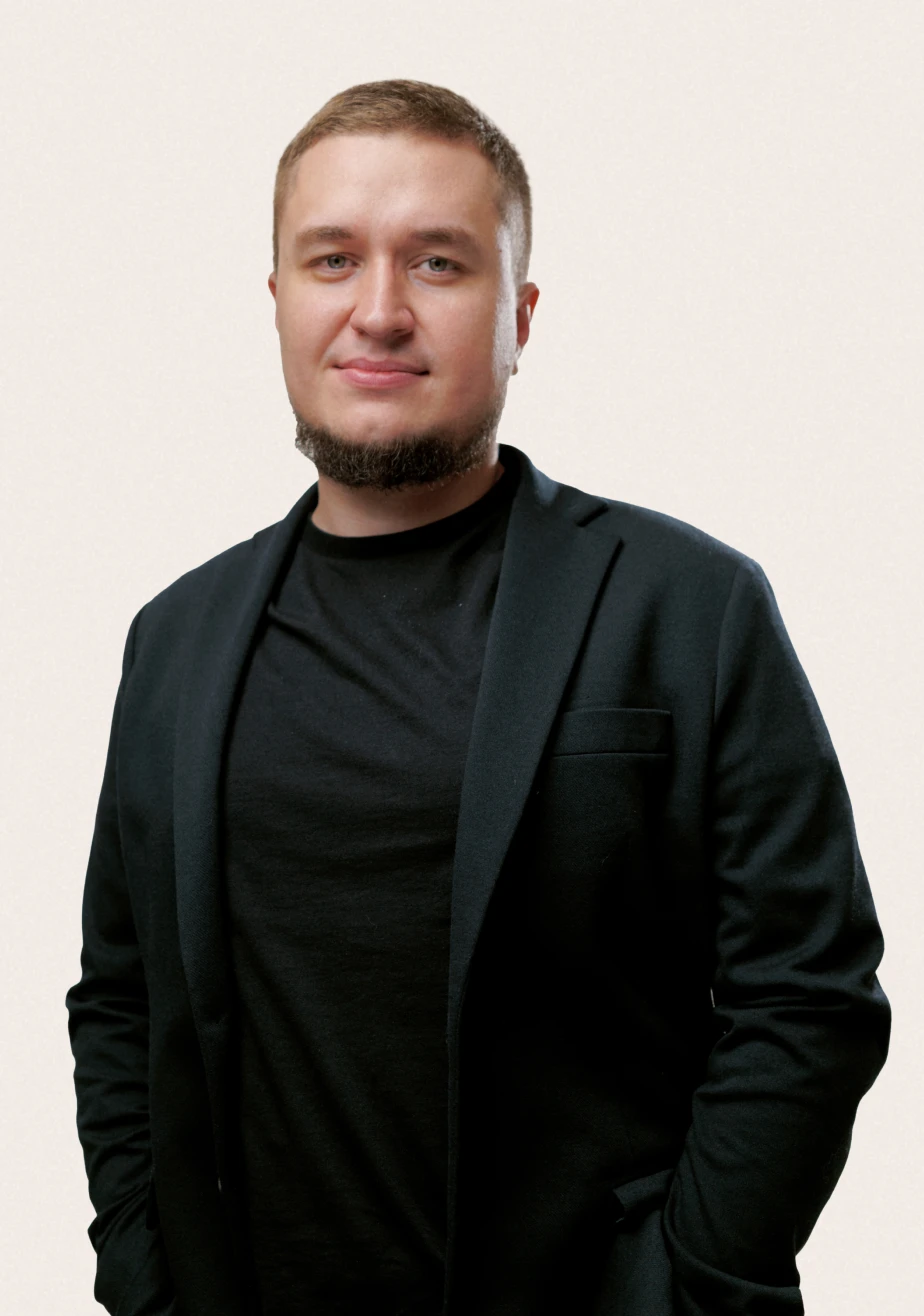 Александр Морозов